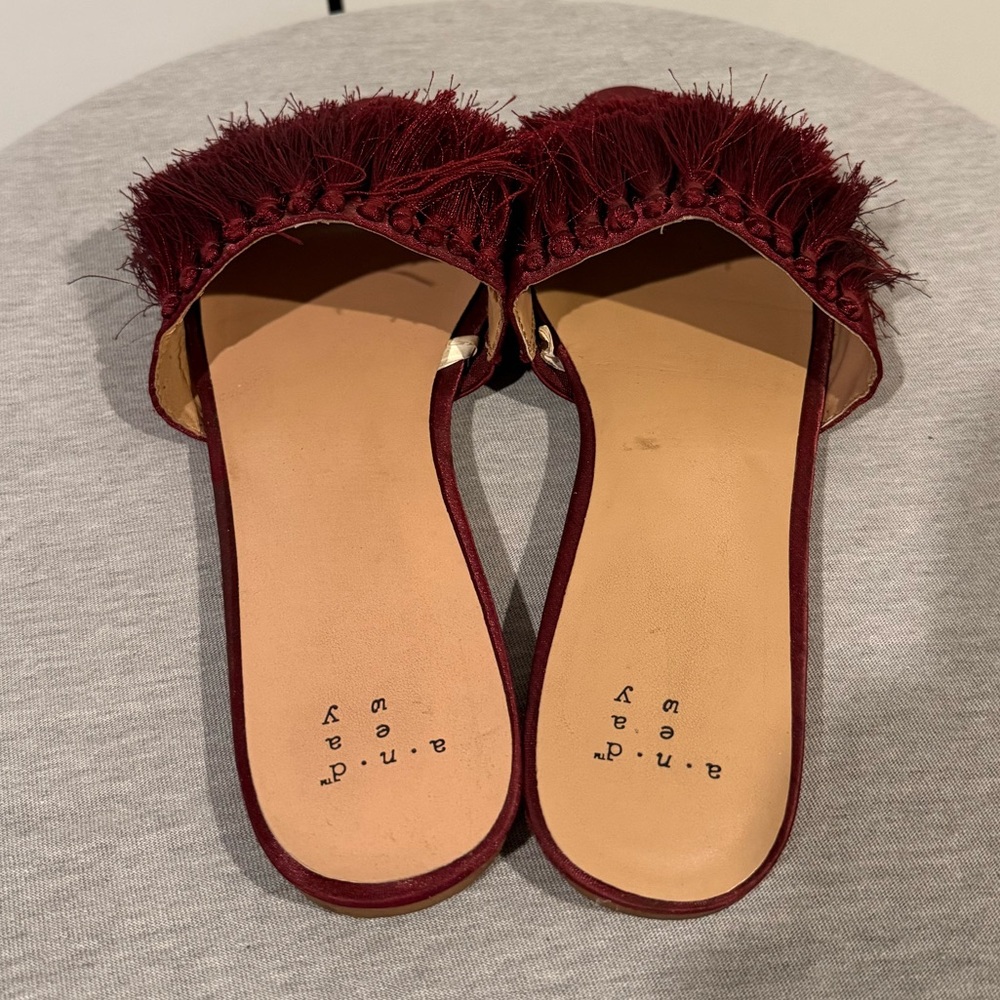 A NEW DAY Target sandals - Picture 3 of 4